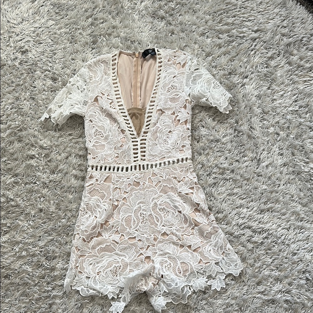Elegant Lace Romper in White and Cream
